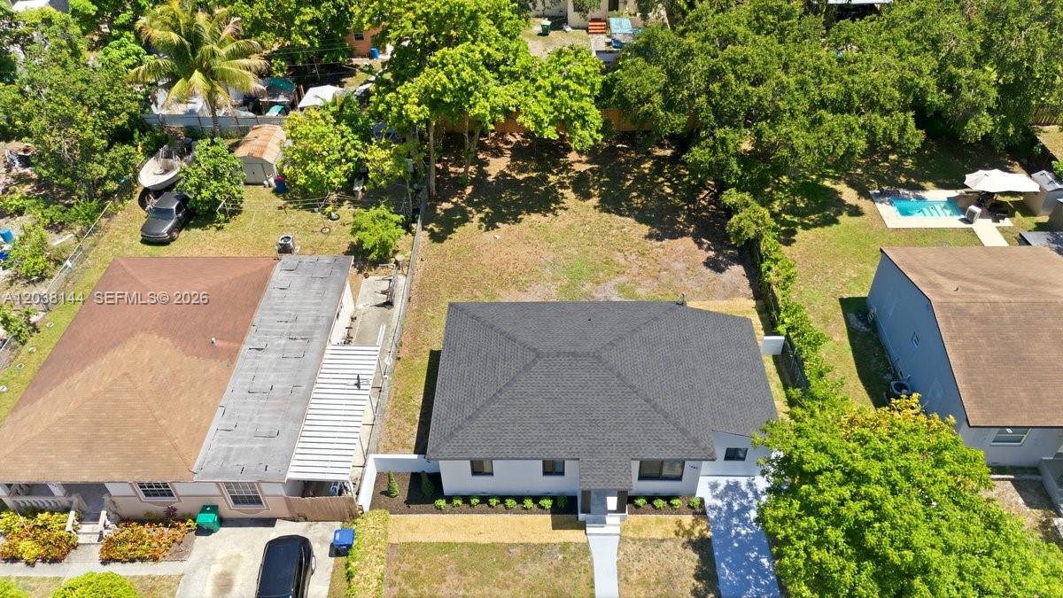 1480 Northeast 150th Street Miami, FL 33161 - Photo 29 of 30