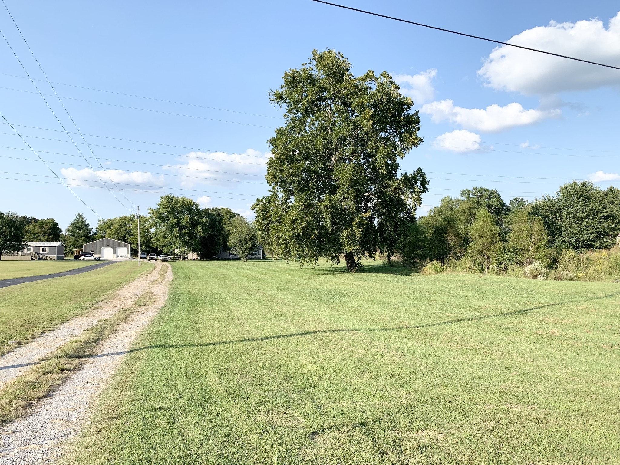 1775 Burford Road Lebanon, TN 37087 - Photo 3 of 31 a view of a tennis court