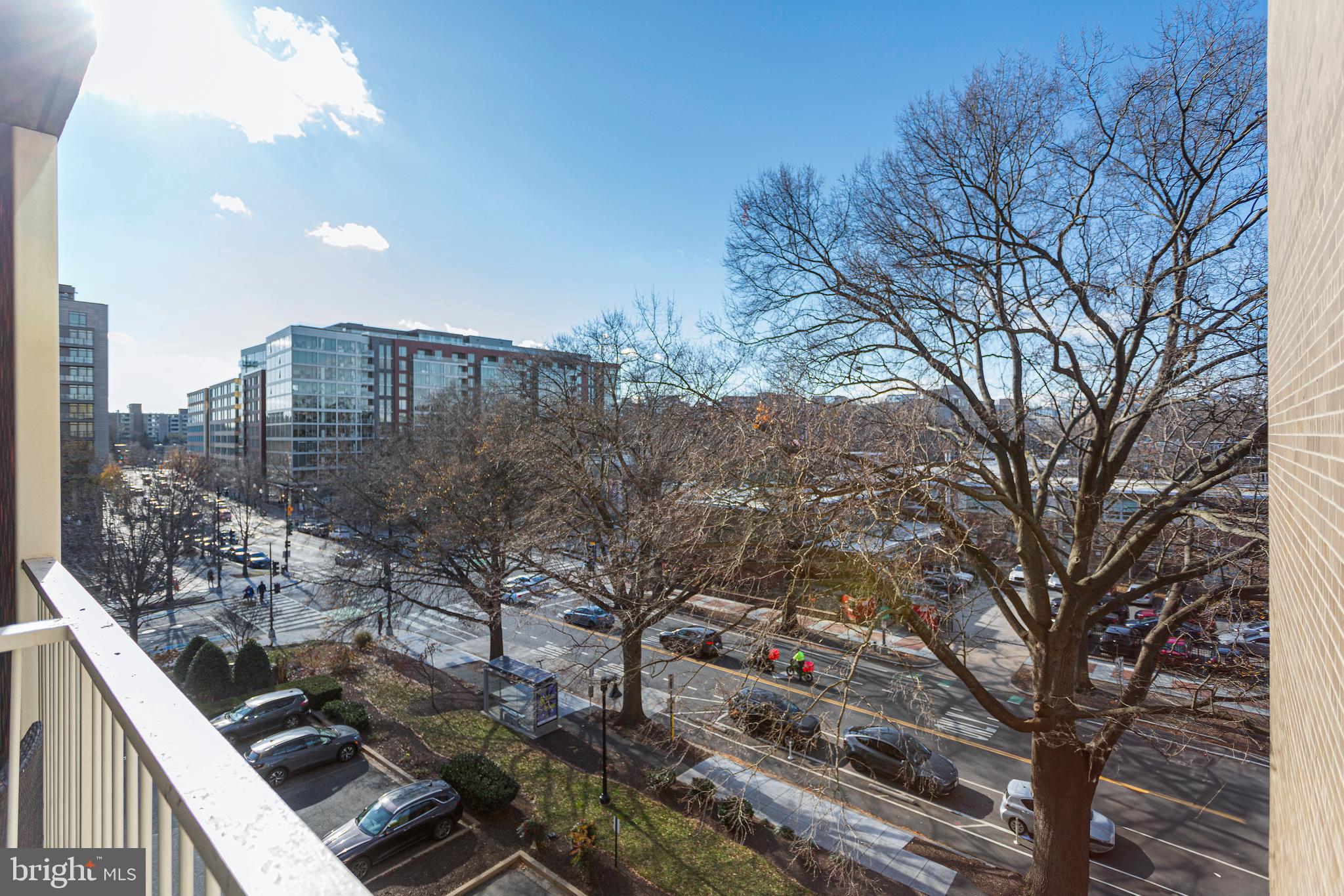 800 4th Street Southwest, Unit S425 Washington, DC 20024 - Photo 21 of 27 a view of a city from a terrace