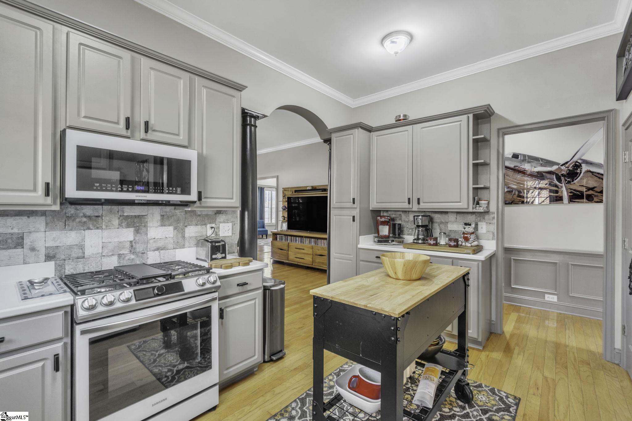 307 Ashby Park Lane Greenville, SC 29607 - Photo 9 of 33