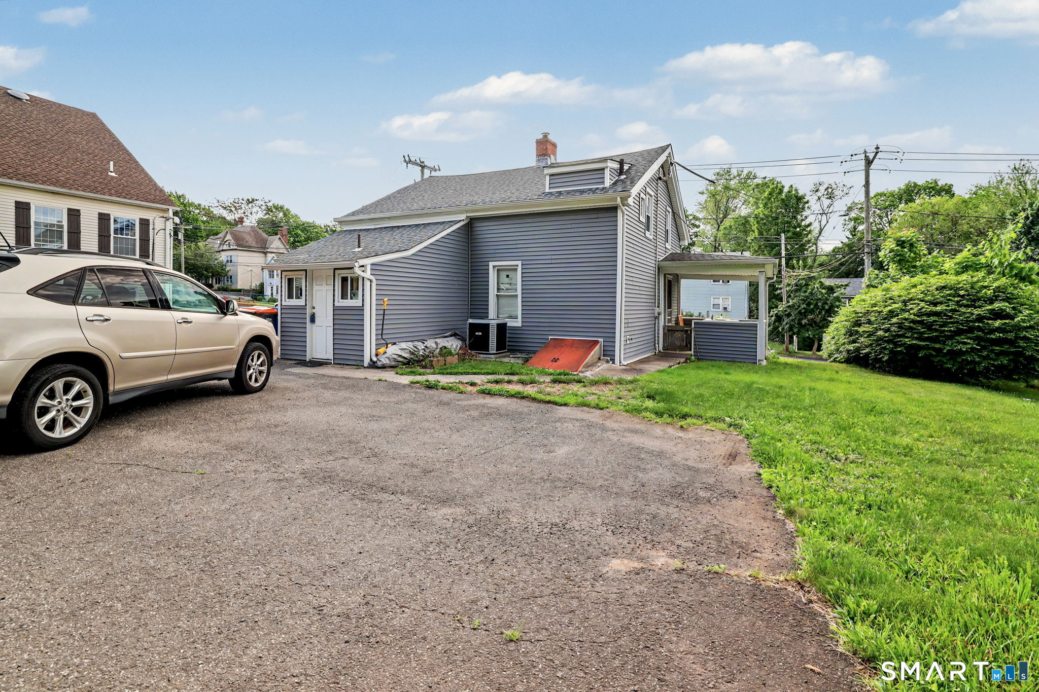 733 Broad Street Meriden, CT 06450 - Photo 15 of 15
