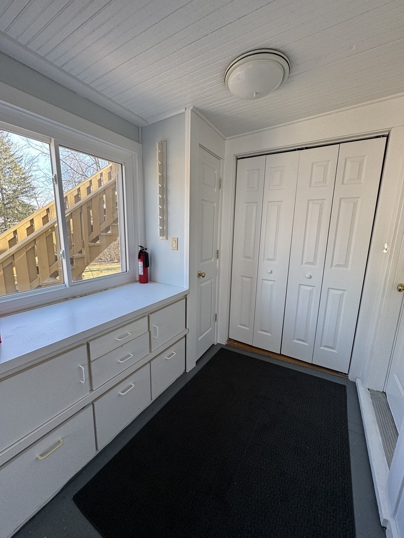 14 South Jackson Street, Unit 1 Batavia, IL 60510 - Photo 14 of 21