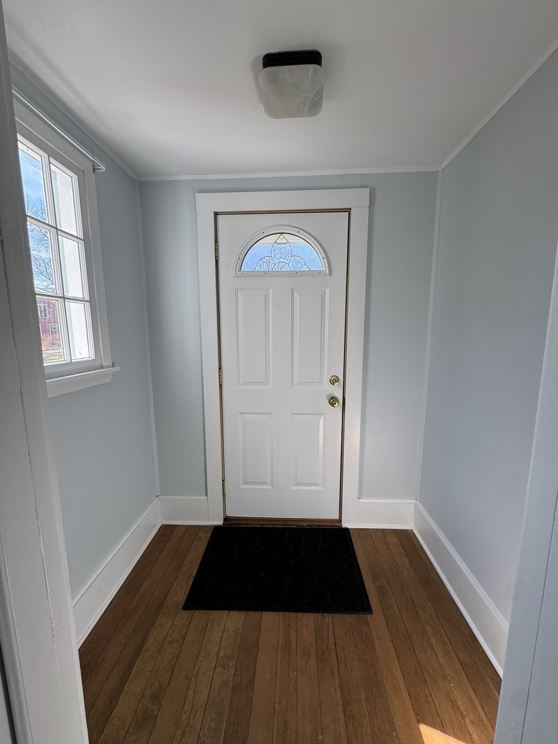 14 South Jackson Street, Unit 1 Batavia, IL 60510 - Photo 4 of 21
