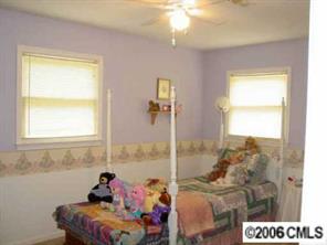 522 Lynn Road Oakboro, NC 28129 - Photo 4 of 8 Gallery Image 4