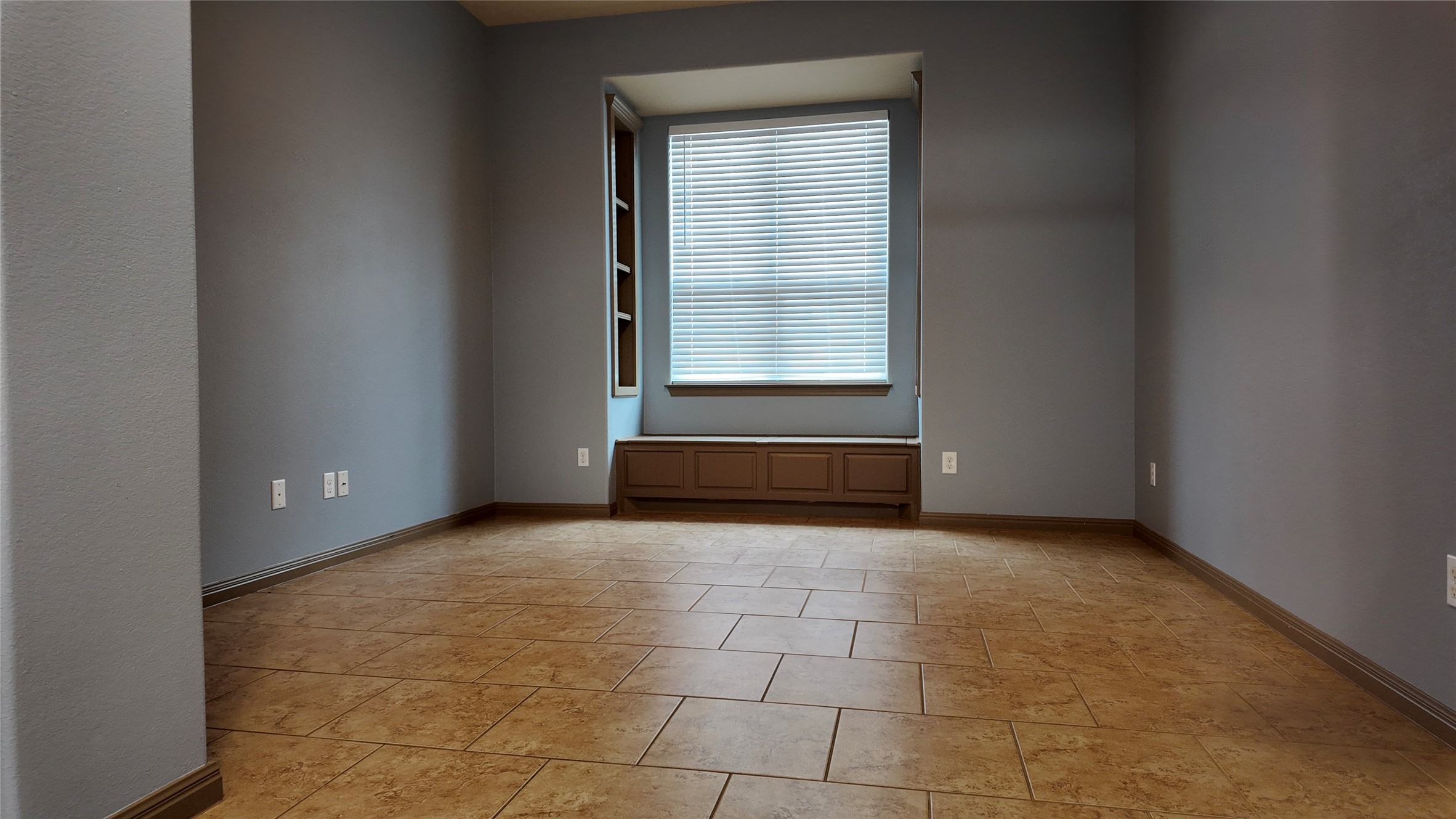 1601 Nelson Ranch Loop Cedar Park, TX 78613 - Photo 4 of 25 Empty room featuring baseboards
