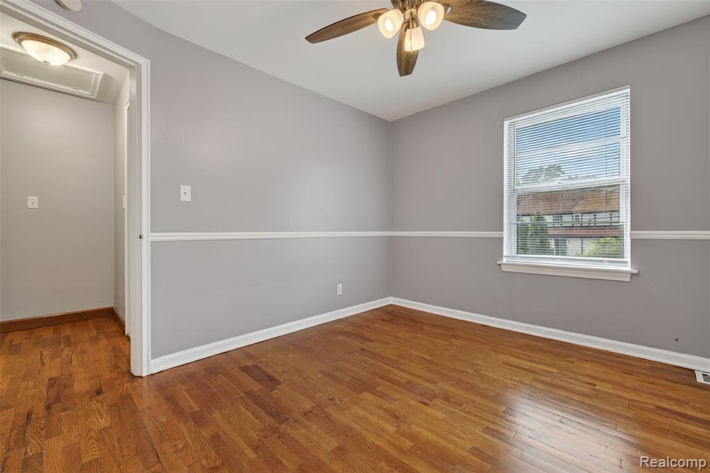 316 Sheffield Avenue Flint, MI 48503 - Photo 20 of 32 Gallery Image 20