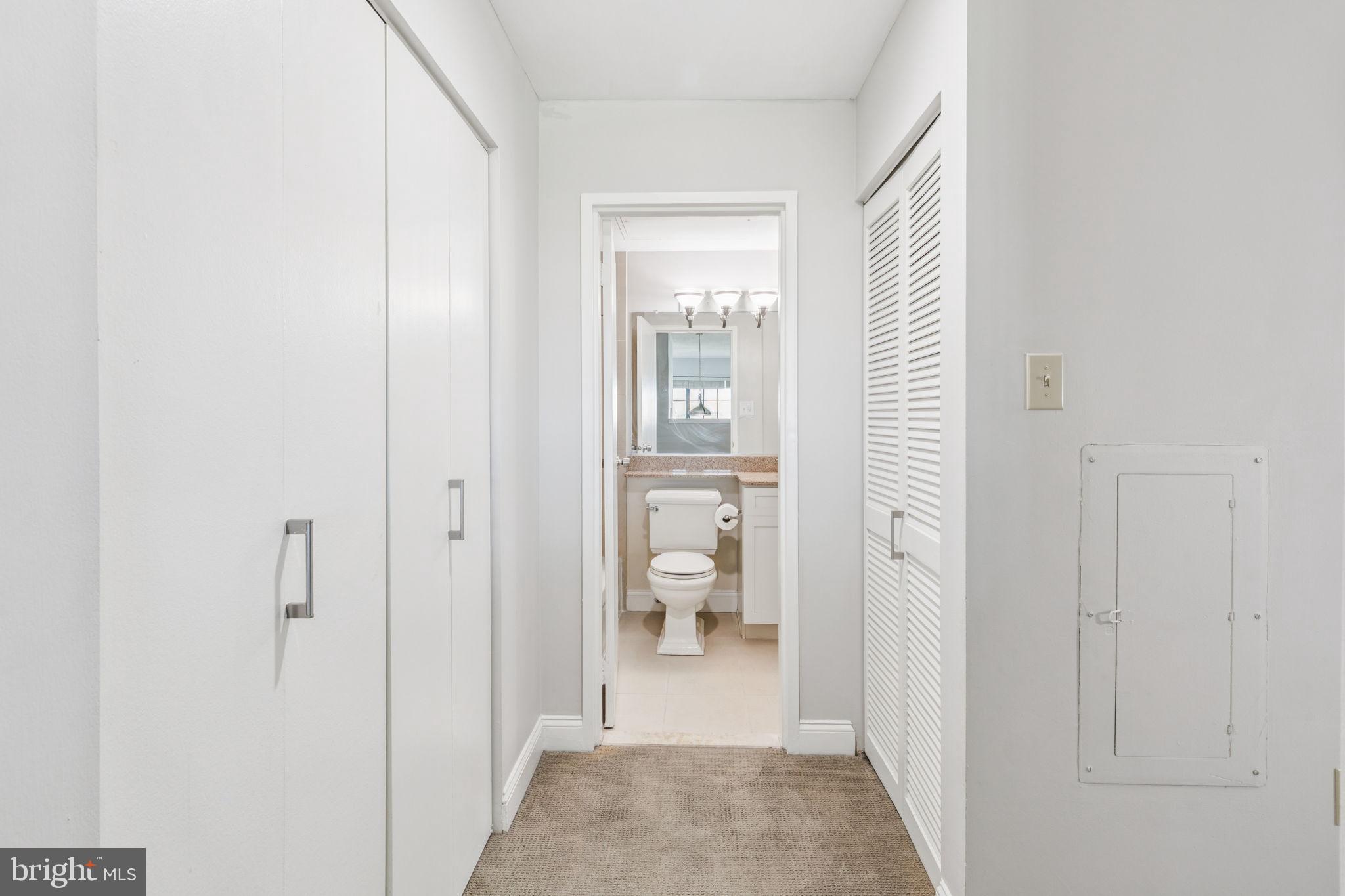 2429 Locust Street, Unit 602 Philadelphia, PA 19103 - Photo 13 of 26