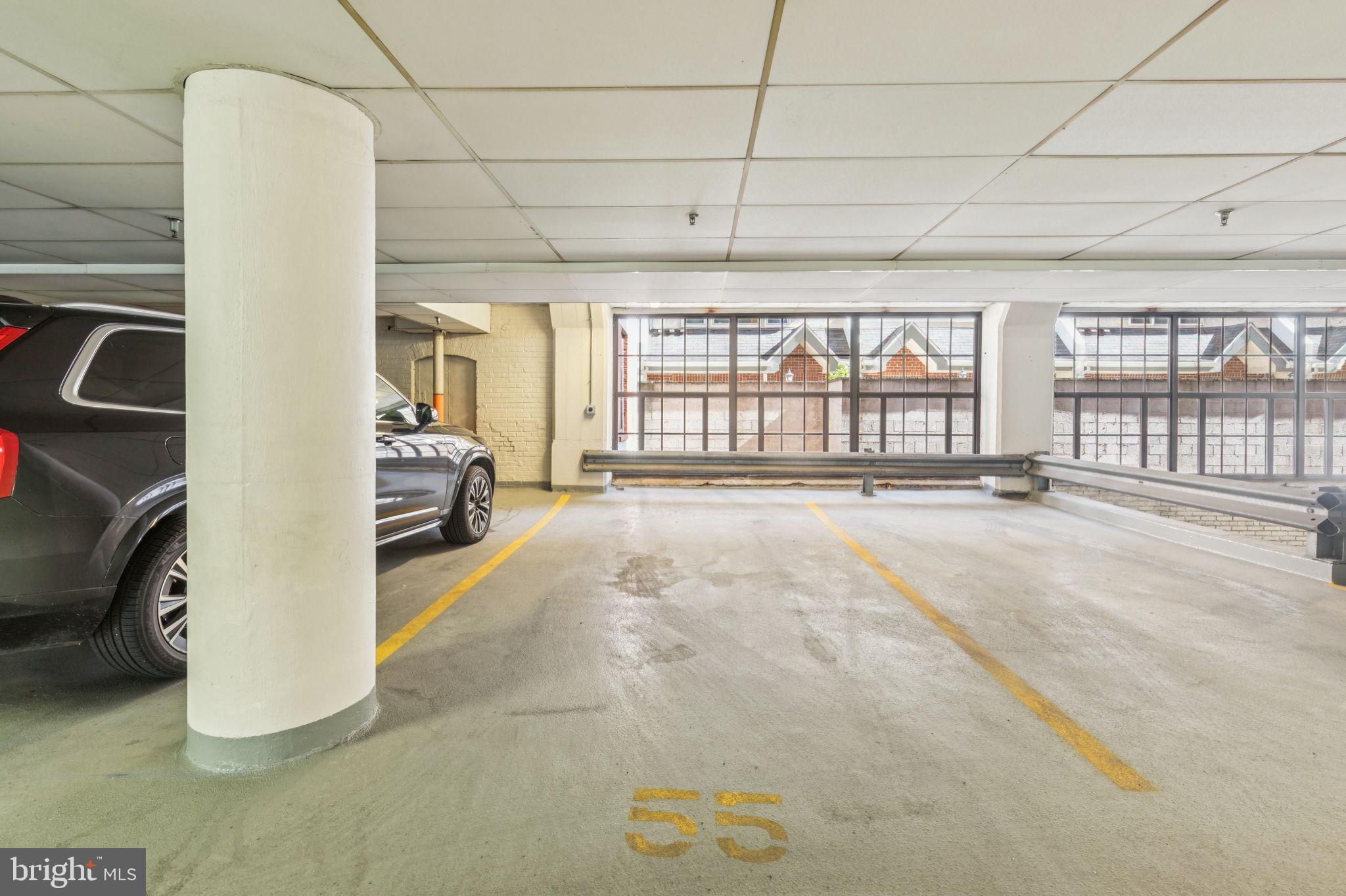 2429 Locust Street, Unit 602 Philadelphia, PA 19103 - Photo 16 of 26