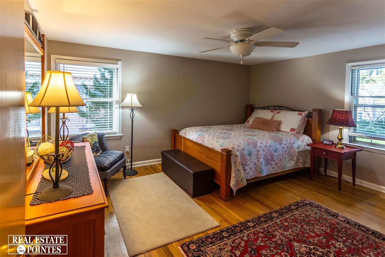 1739 Littlestone Road Grosse Pointe Woods, MI 48236 - Photo 17 of 22