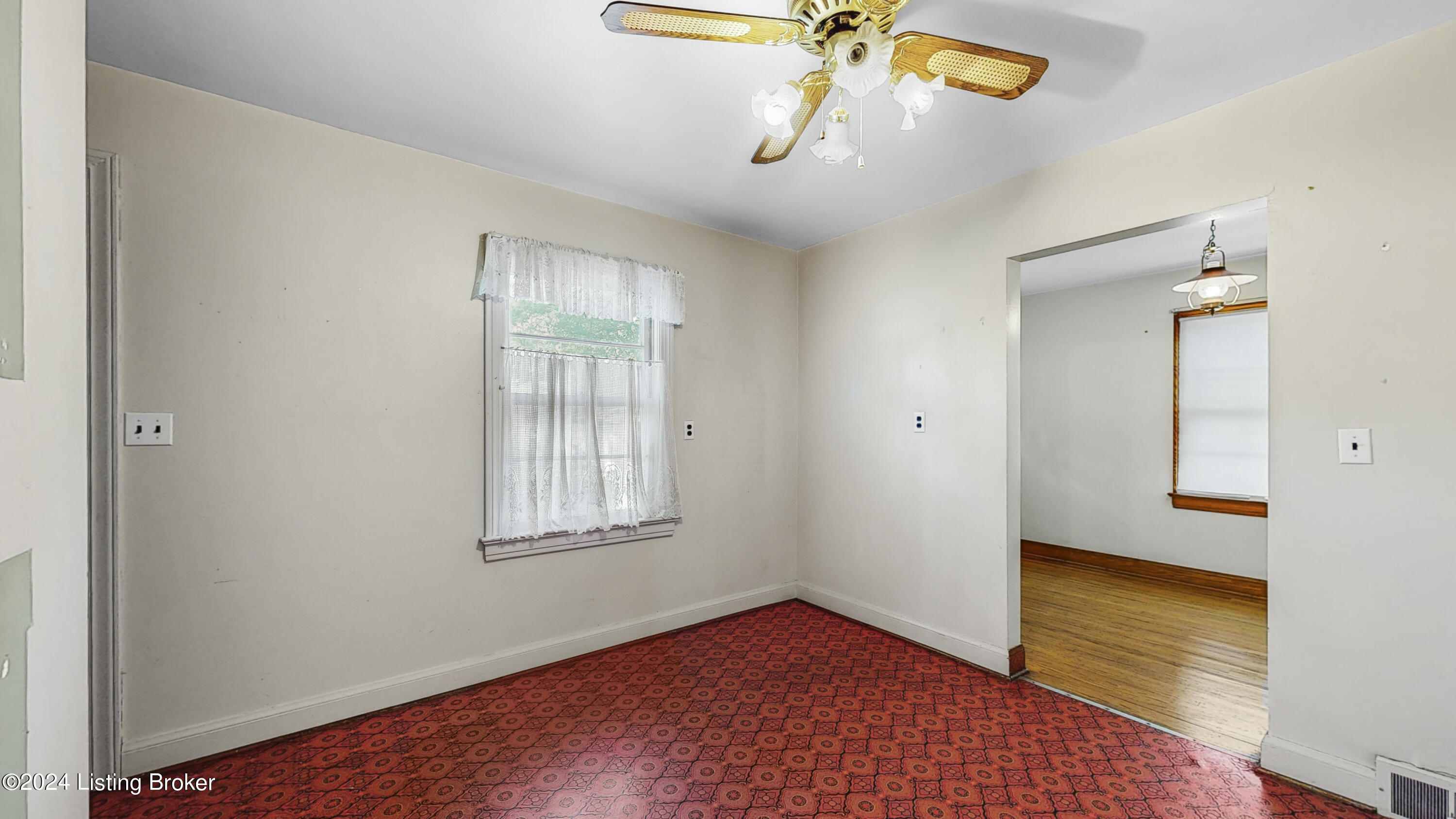 2525 Ralph Avenue Louisville, KY 40216 - Photo 15 of 36 2525 Ralph Ave-115