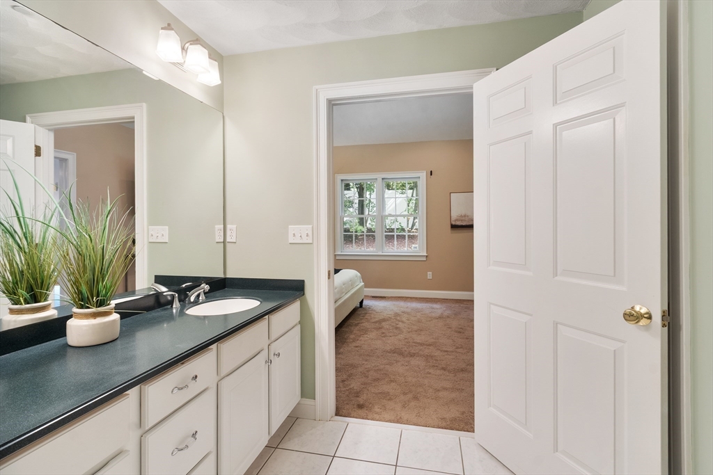 10 Charnstaff Lane, Unit 204 Billerica, MA 01821 - Photo 20 of 40