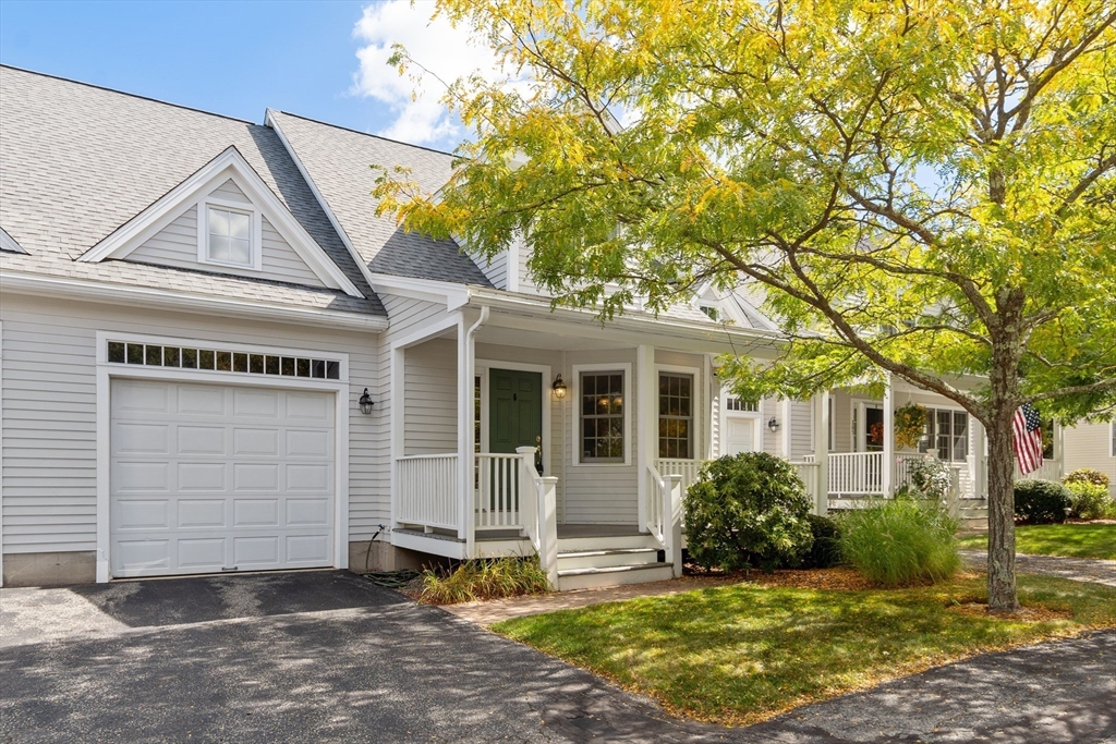 10 Charnstaff Lane, Unit 204 Billerica, MA 01821 - Photo 2 of 40