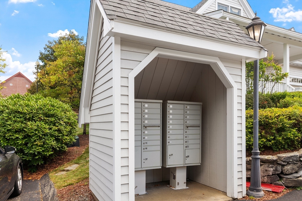 10 Charnstaff Lane, Unit 204 Billerica, MA 01821 - Photo 37 of 40