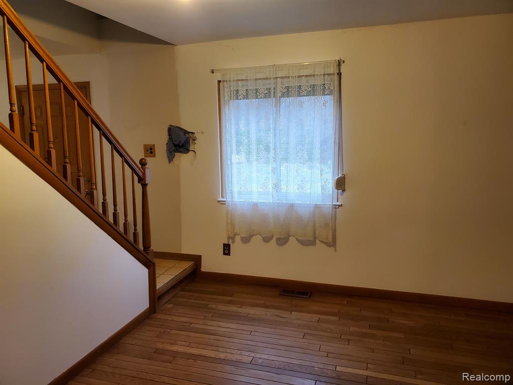 26289 Power Road Farmington Hills, MI 48334 - Photo 28 of 63