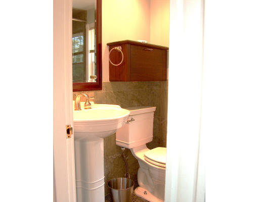 31 Woodside Road Medford, MA 02155 - Photo 10 of 13 Gallery Image 10