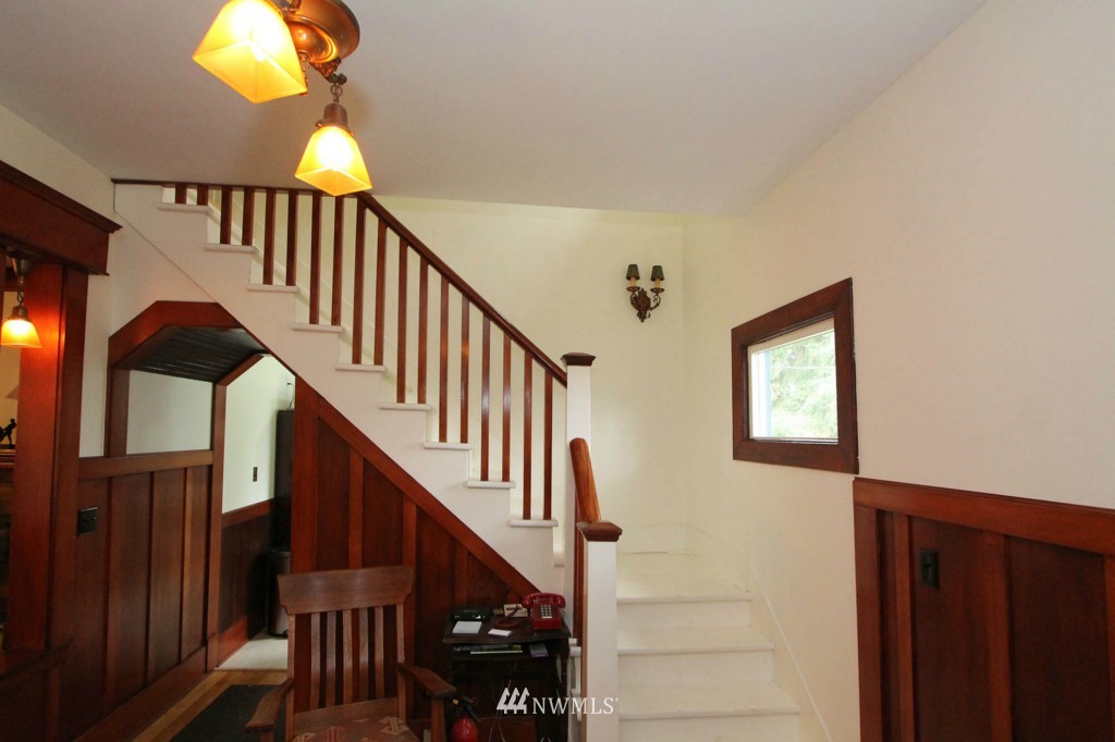 10115 Southwest Bank Road Vashon, WA 98070 - Photo 14 of 23 Gallery Image 14