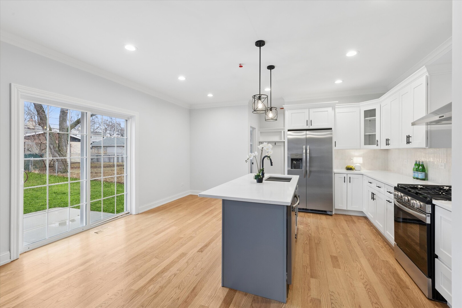 10832 Massasoit Avenue Chicago Ridge, IL 60415 - Photo 7 of 26