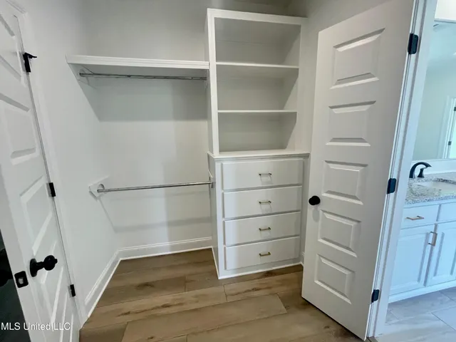 $328,500 | 477 Aurora Circle, Canton, MS 39046