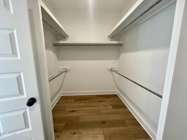 $328,500 | 477 Aurora Circle, Canton, MS 39046