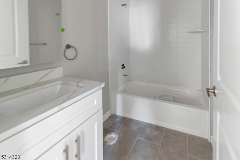 862 East Jersey Street, Unit 5 Elizabeth, NJ 07201 - Photo 13 of 17