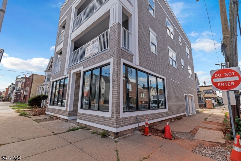 862 East Jersey Street, Unit 5 Elizabeth, NJ 07201 - Photo 2 of 17