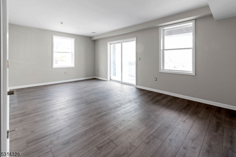 862 East Jersey Street, Unit 5 Elizabeth, NJ 07201 - Photo 4 of 17