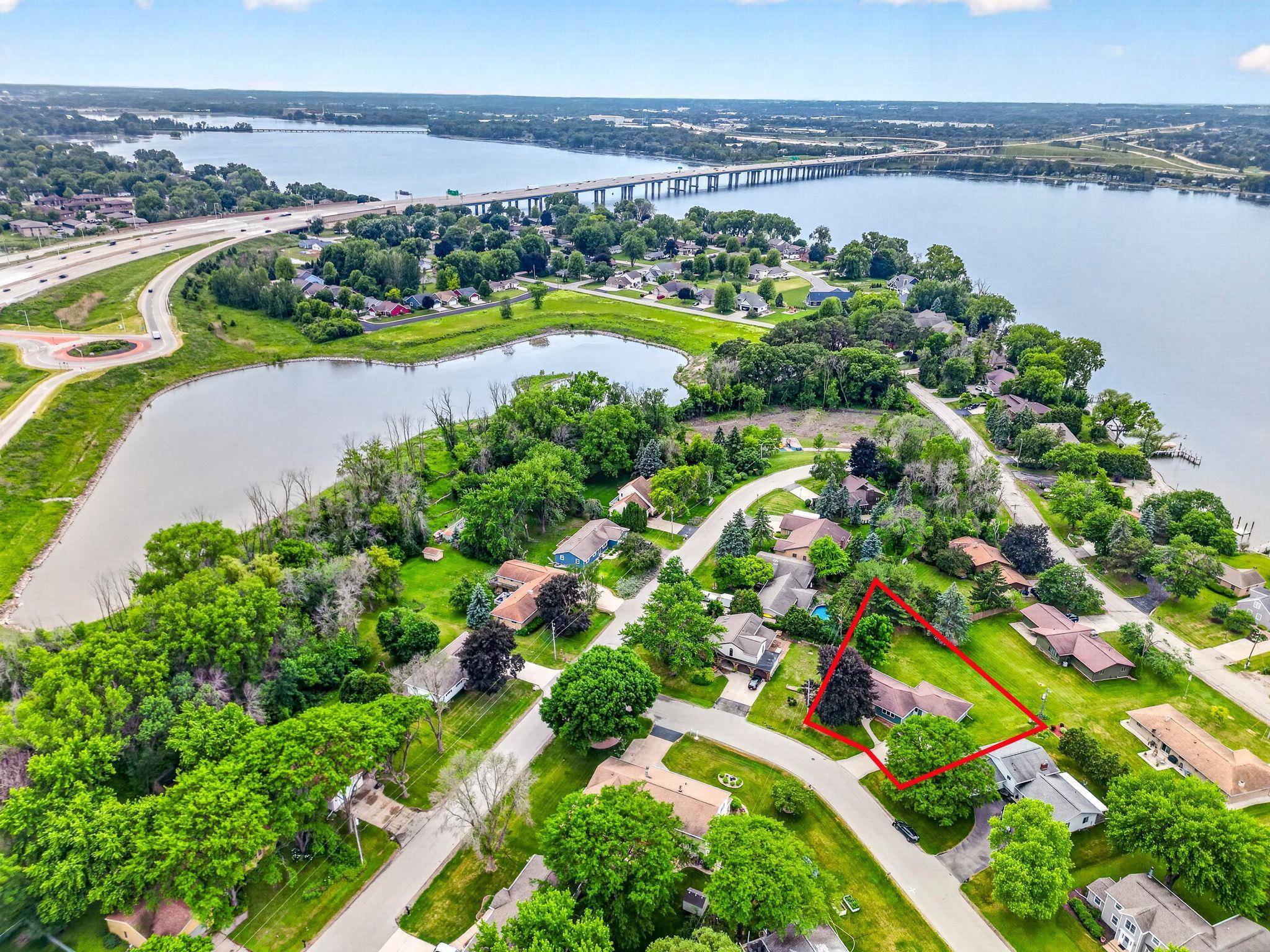1280 Frances Way Menasha, WI 54952 - Photo 33 of 36