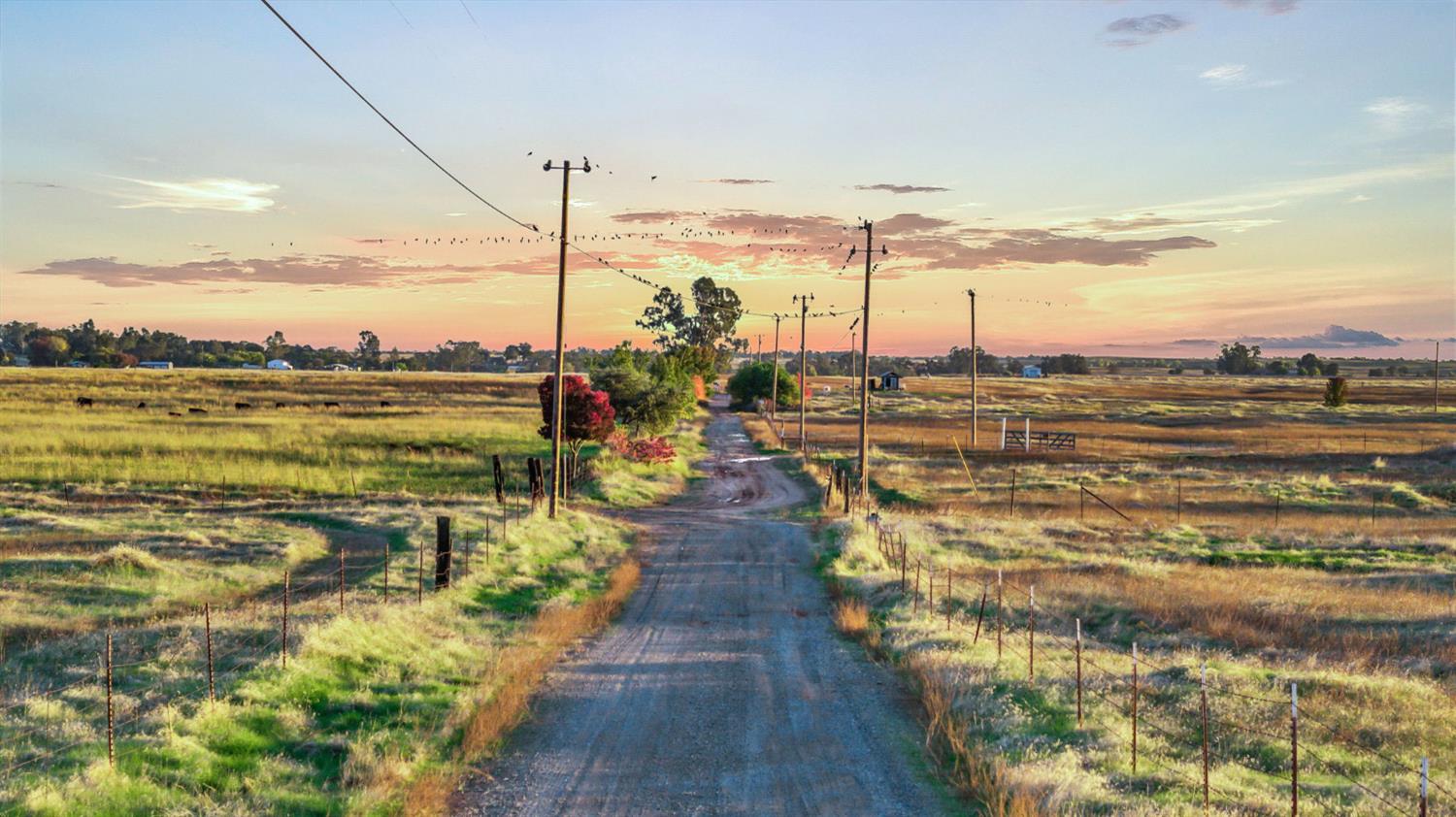 2071 Northridge Road Lincoln, CA 95648 - Photo 4 of 21 a view of an ocean view