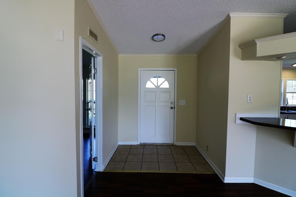 899 Peakland Road Decatur, TN 37322 - Photo 4 of 24 Gallery Image 4