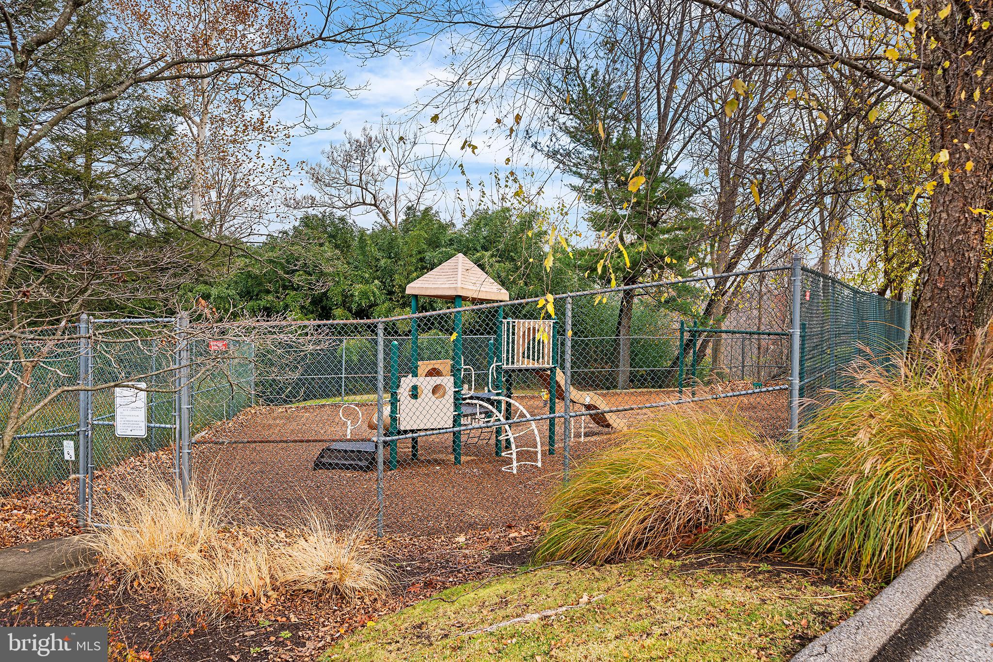 1655 Oakwood Drive, Unit N420 Narberth, PA 19072 - Photo 33 of 36 a view of a park with iron fence