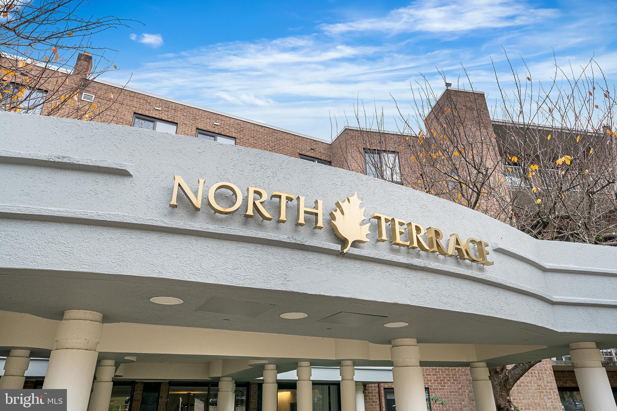 1655 Oakwood Drive, Unit N420 Narberth, PA 19072 - Photo 36 of 36 a close up of a street sign