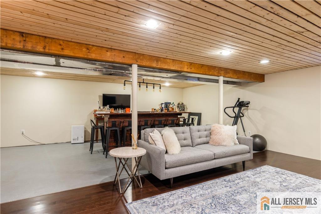 3 Alexander Road East Brunswick, NJ 08816 - Photo 28 of 36 Gallery Image 28