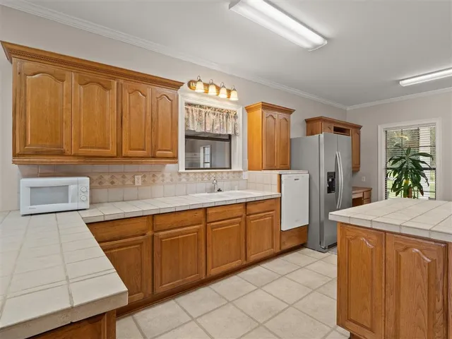 $775,000 | 80 Northstar Lane, Many, LA 71449