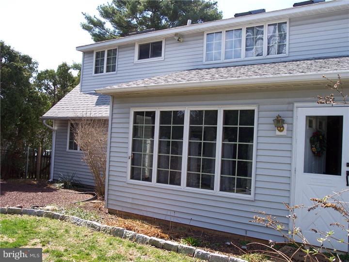 24 Pine Needle Road Levittown, PA 19056 - Photo 17 of 19 Exterior Back