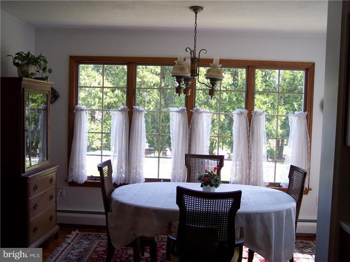 24 Pine Needle Road Levittown, PA 19056 - Photo 5 of 19 Gallery Image 5