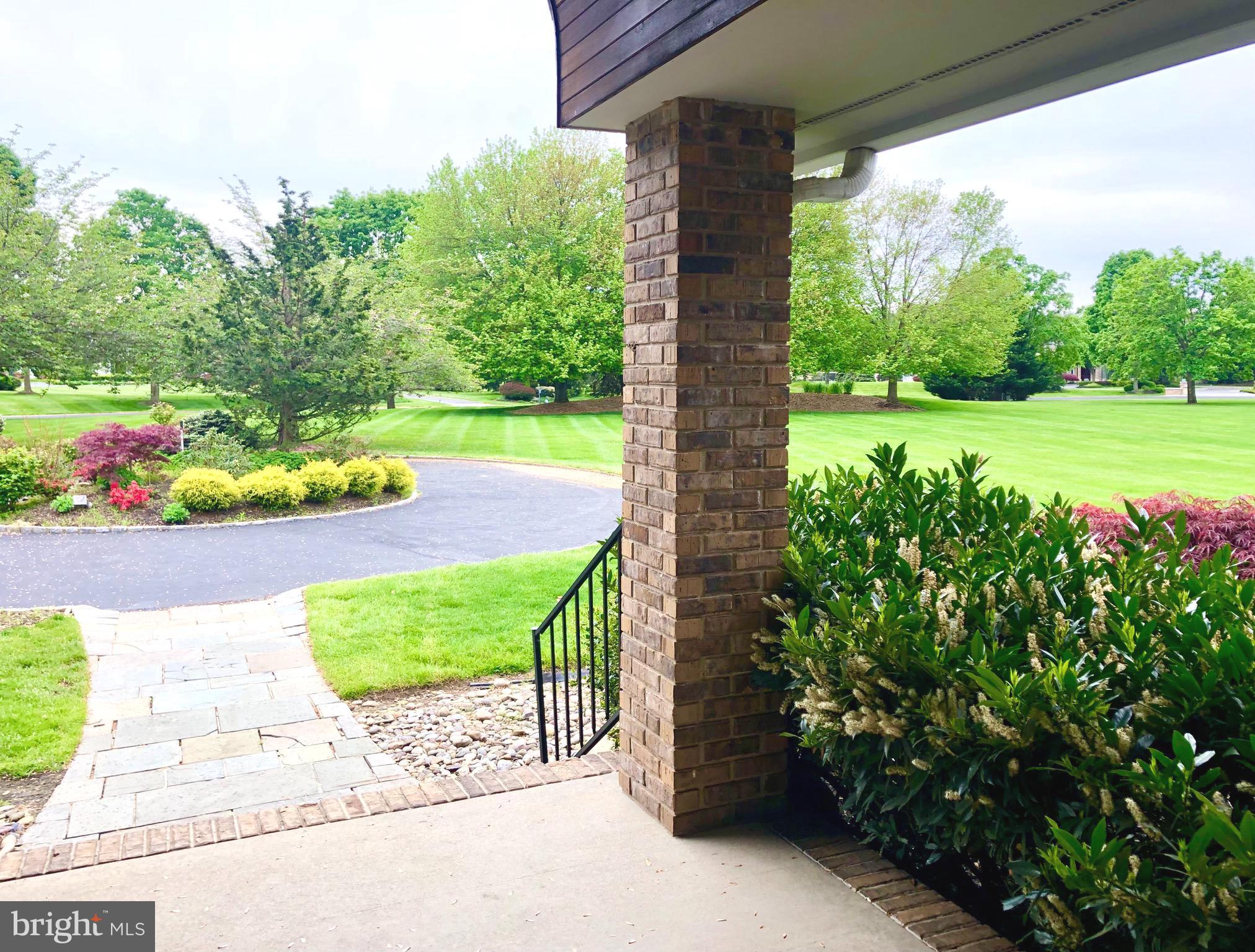 3 Dey Farm Road Princeton Junction, NJ 08550 - Photo 4 of 72 Front