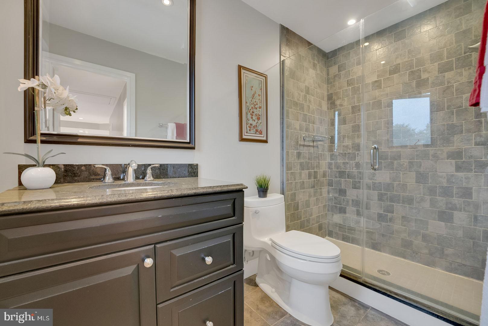 3 Dey Farm Road Princeton Junction, NJ 08550 - Photo 48 of 72 Full bath in Bedroom suite 4