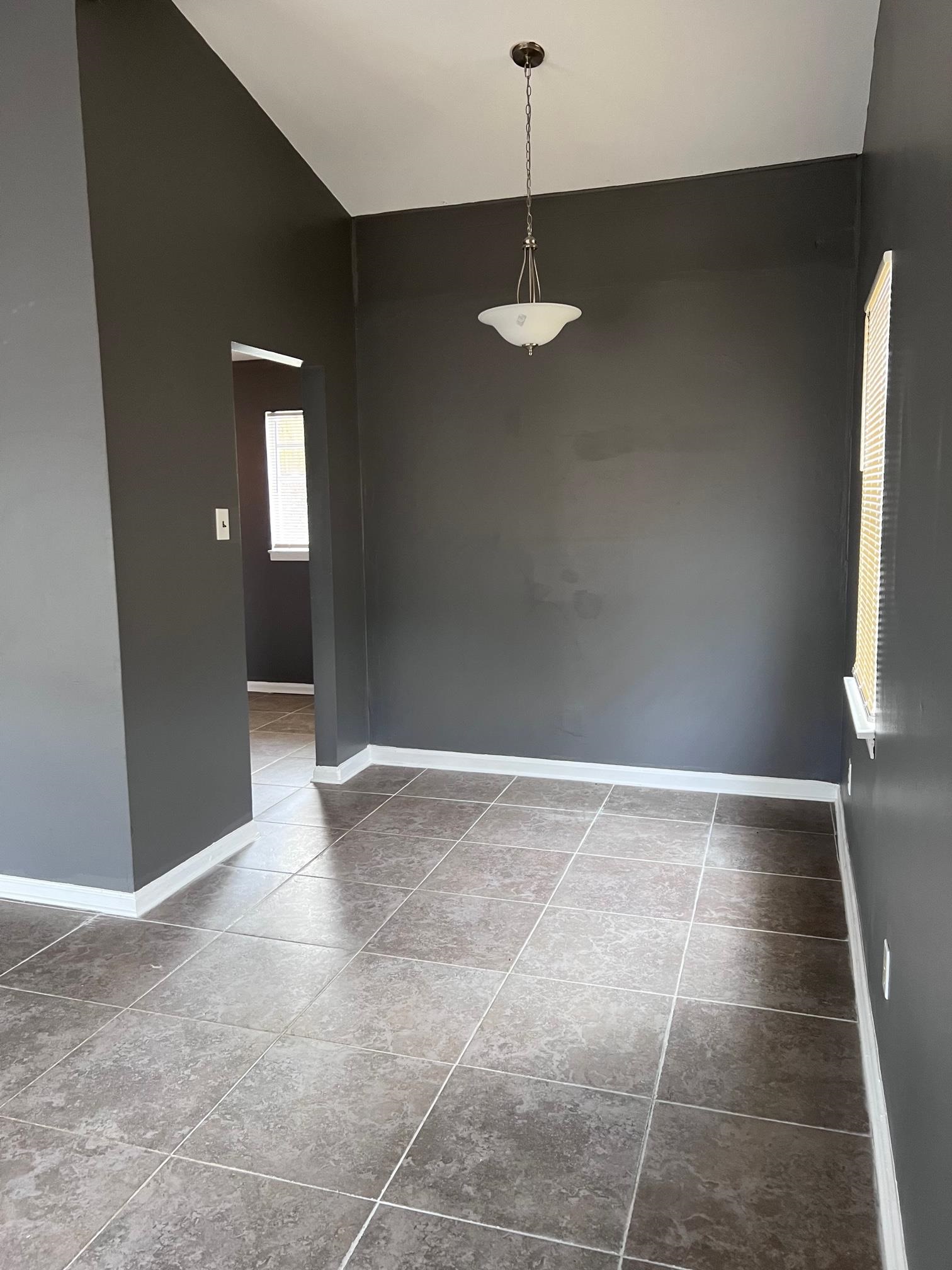 795 West Raines Road Memphis, TN 38109 - Photo 10 of 22 Gallery Image 10
