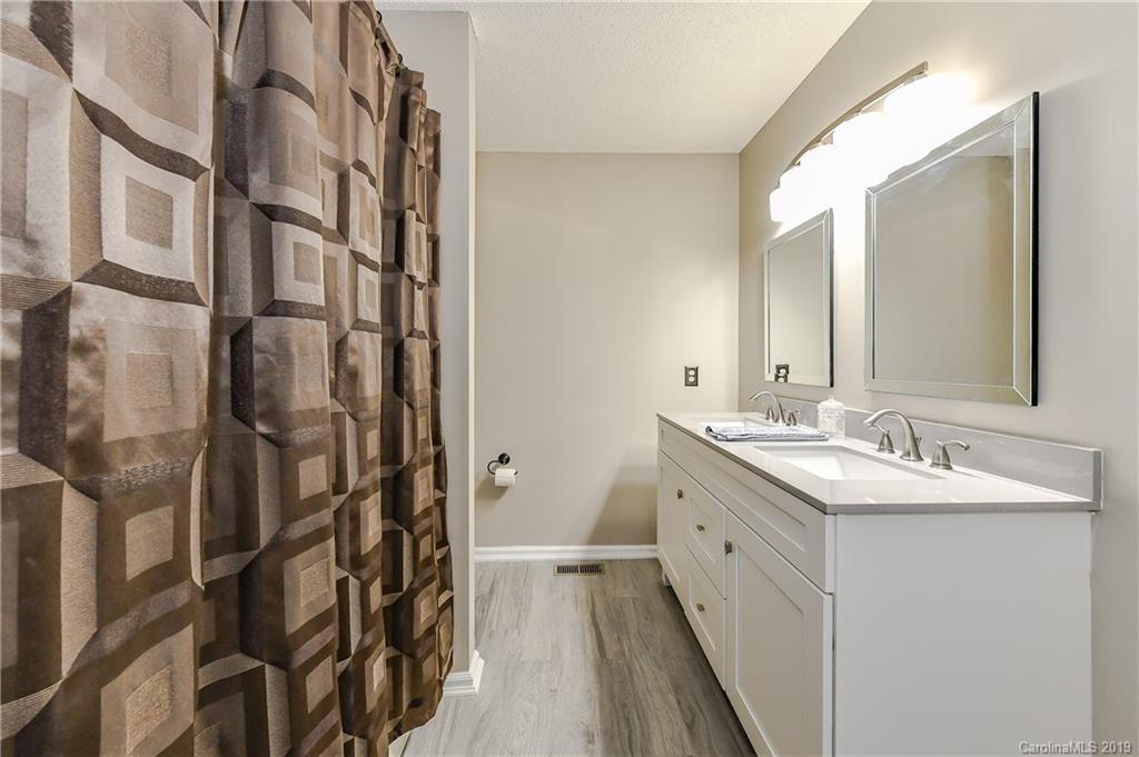 1161 Crows Nest Road Rock Hill, SC 29730 - Photo 15 of 35 Gallery Image 15
