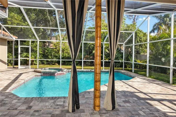$899,999 | 1471 Briargrove Way, Oldsmar, FL 34677