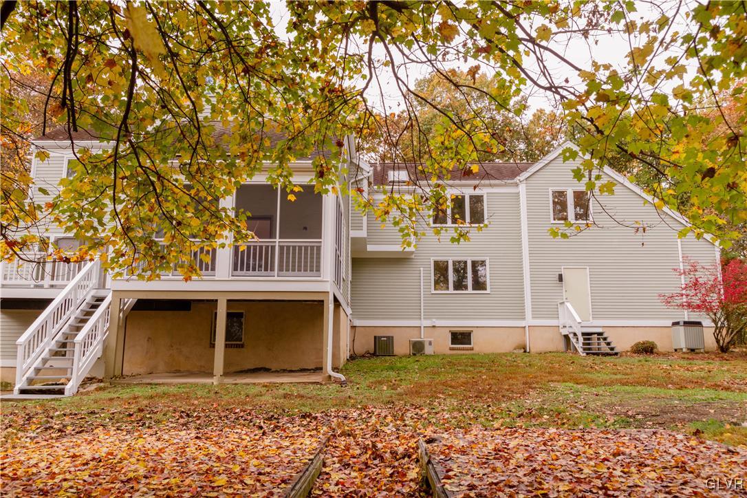 2001 Stonesthrow Road Bethlehem, PA 18015 - Photo 34 of 37 Gallery Image 34