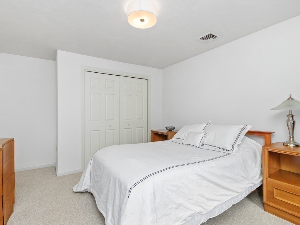 4 Castle Road Norfolk, MA 02056 - Photo 27 of 42 Gallery Image 27