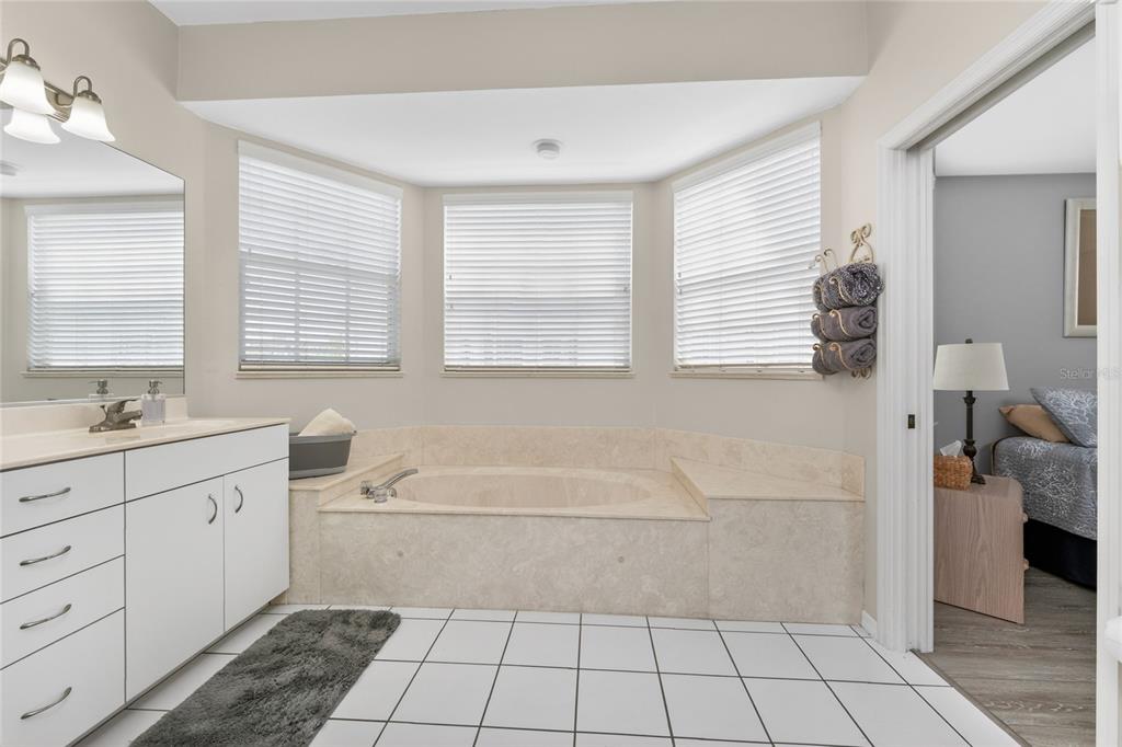1390 Beach Road, Unit 1 Englewood, FL 34223 - Photo 38 of 95
