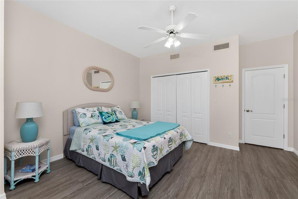 1390 Beach Road, Unit 1 Englewood, FL 34223 - Photo 40 of 95