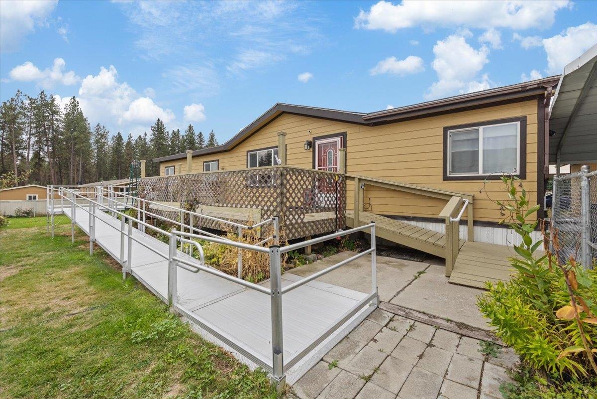 3110 East Chattaroy Road, Unit 107 Chattaroy, WA 99003 - Photo 1 of 28 Gallery Image 1