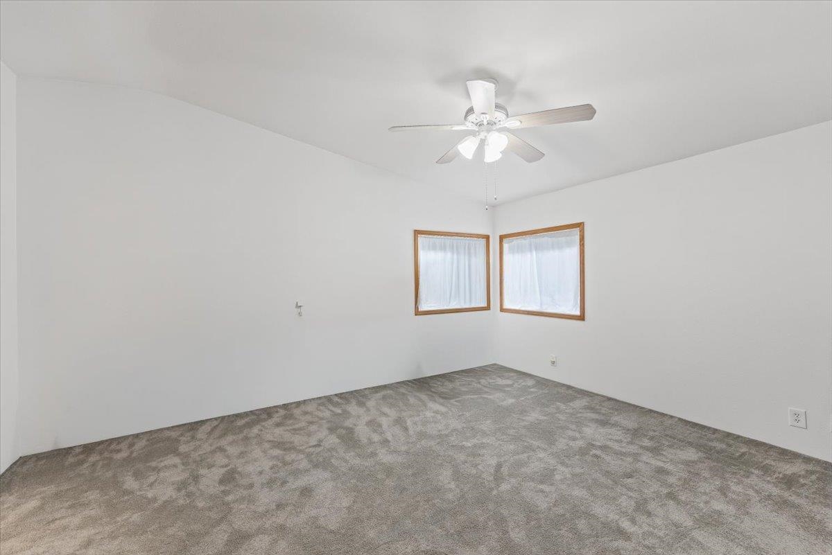 3110 East Chattaroy Road, Unit 107 Chattaroy, WA 99003 - Photo 13 of 28 Gallery Image 13