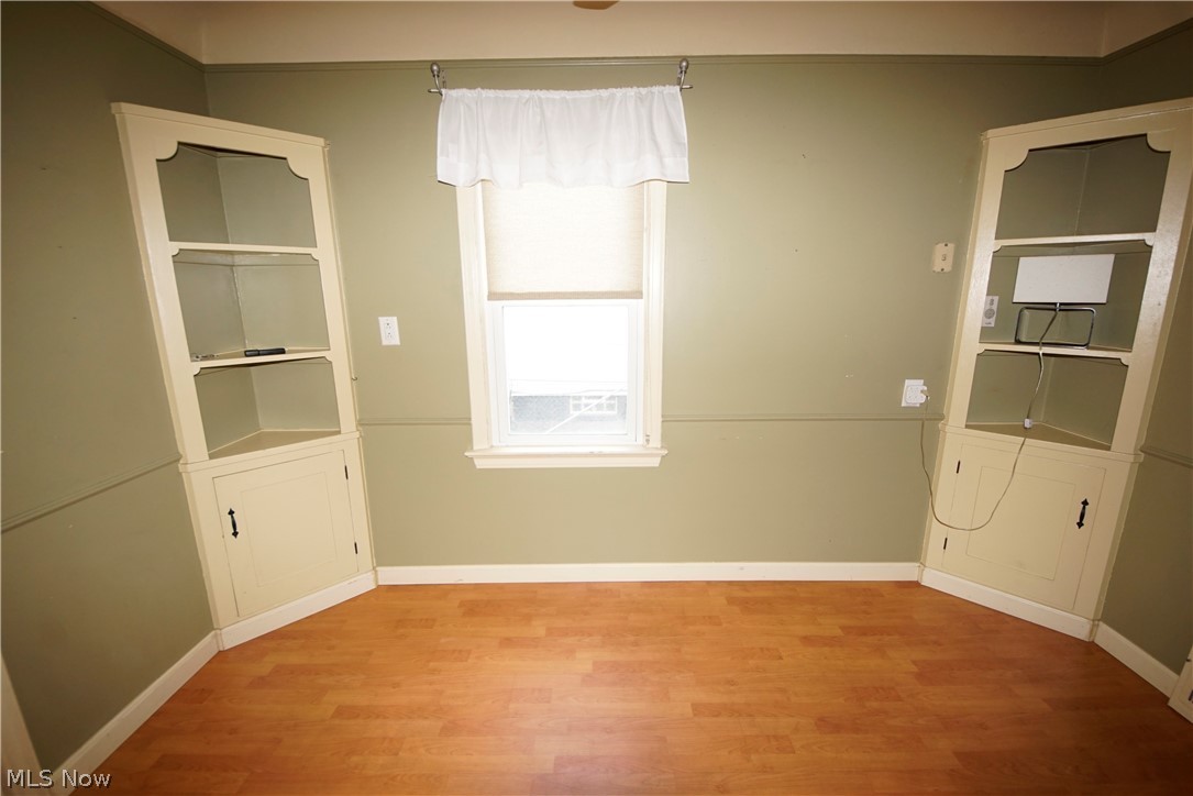 3105 Joslyn Road Cleveland, OH 44111 - Photo 6 of 32 Gallery Image 6