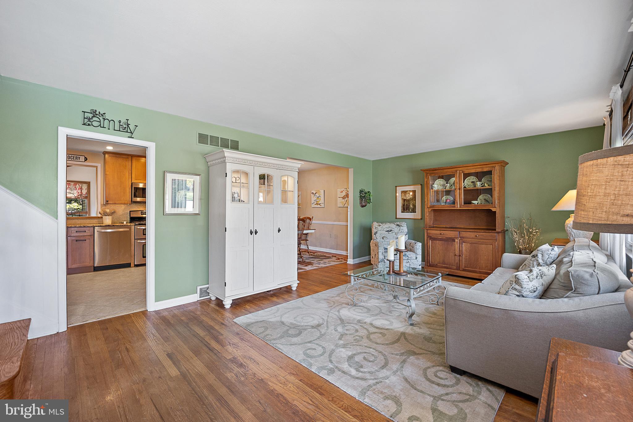 2304 Knowles Road Wilmington, DE 19810 - Photo 4 of 35 Gallery Image 4