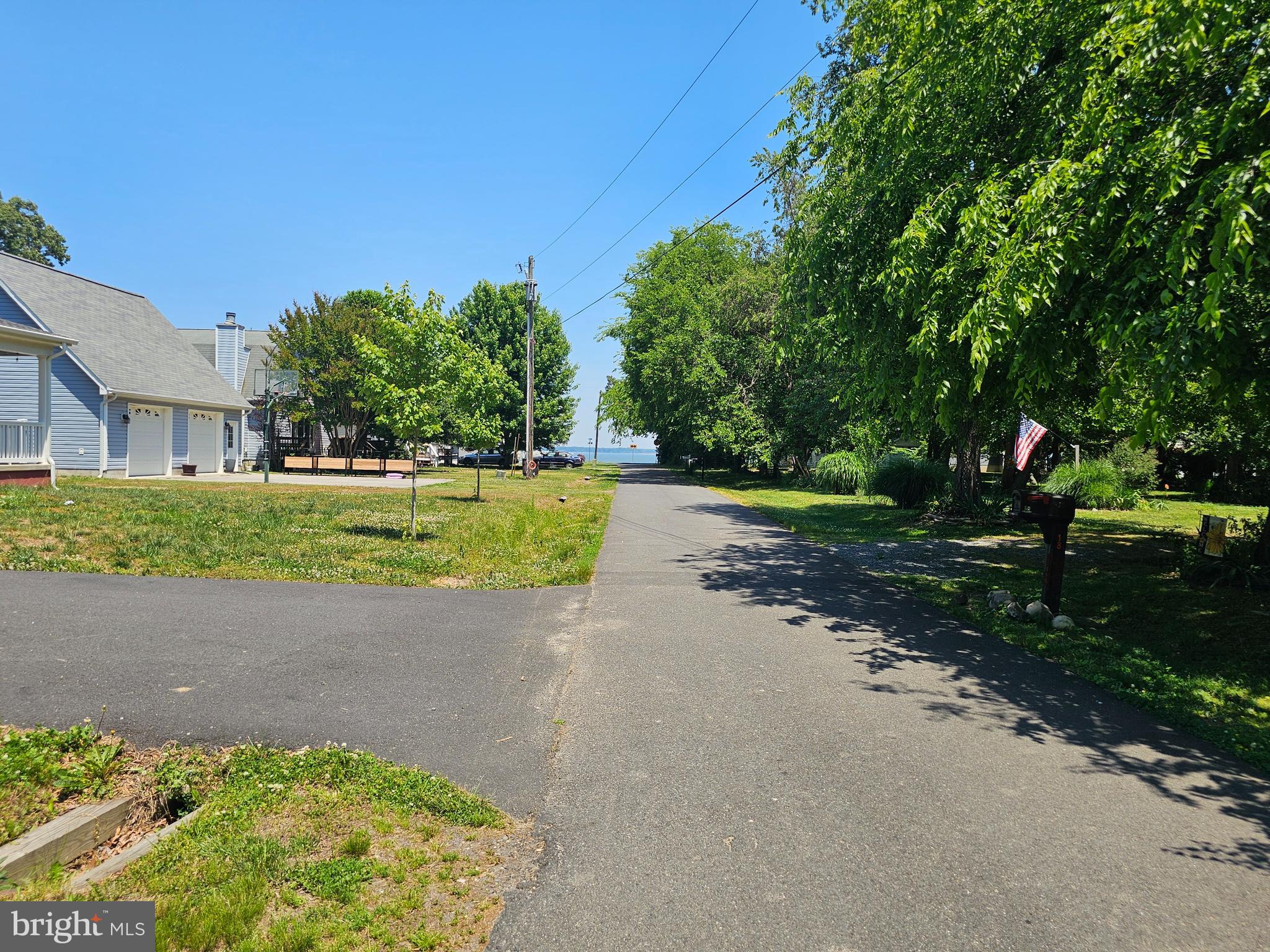 31 6th Street Colonial Beach, VA 22443 - Photo 2 of 17 Street View