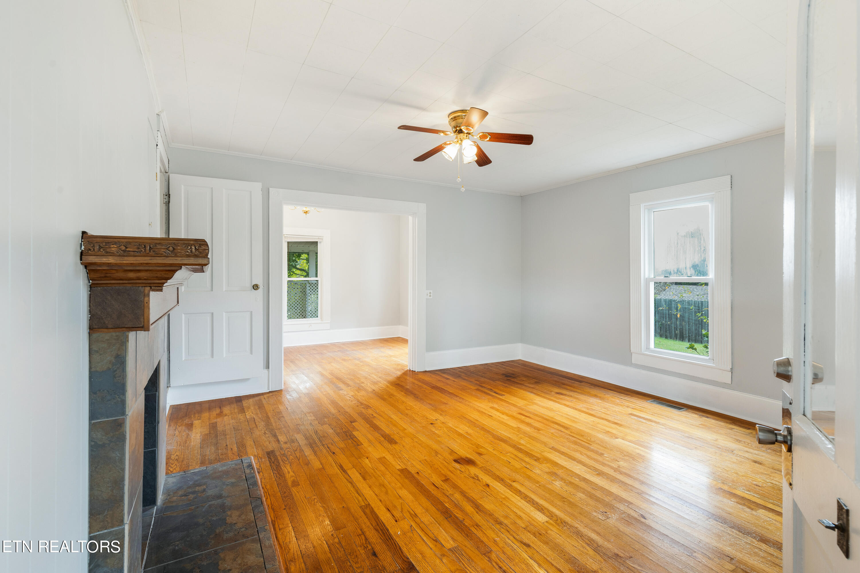 249 Piney Road Kodak, TN 37764 - Photo 5 of 32 005 (1)
